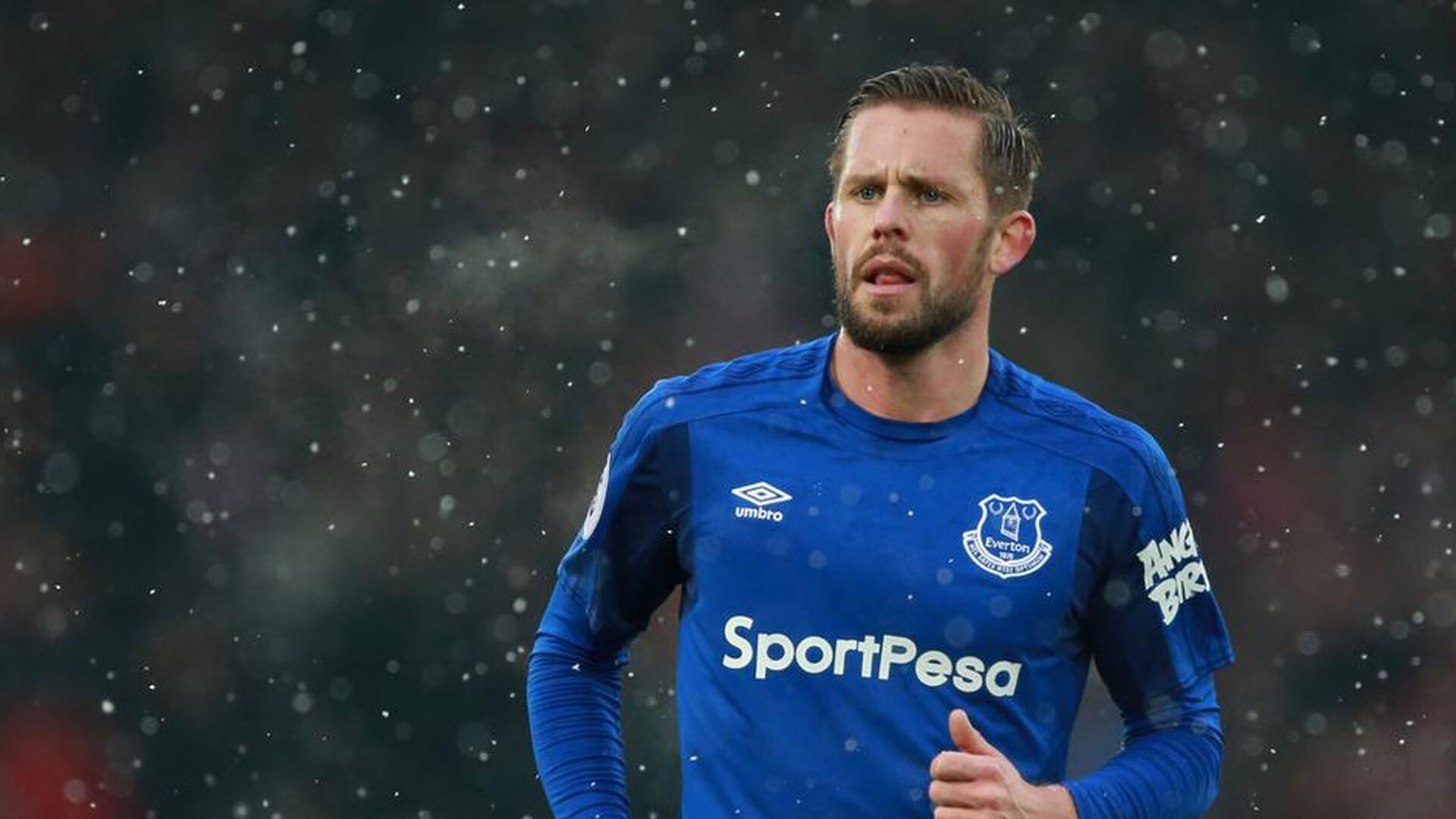 不屈归来,阿扎伦卡二十赛季墨尔本涅槃,点燃澳洲球迷激情狂潮,涅槃二十赛季墨尔本烽火,阿扎伦卡不屈归来引燃澳洲风暴